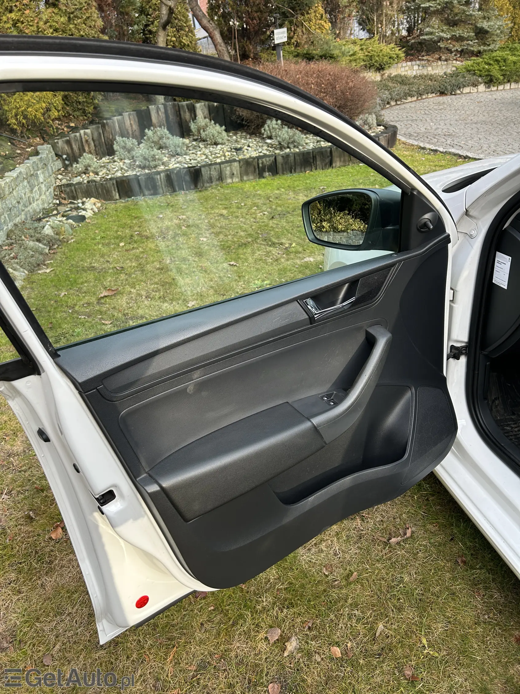 SKODA Rapid Ambition