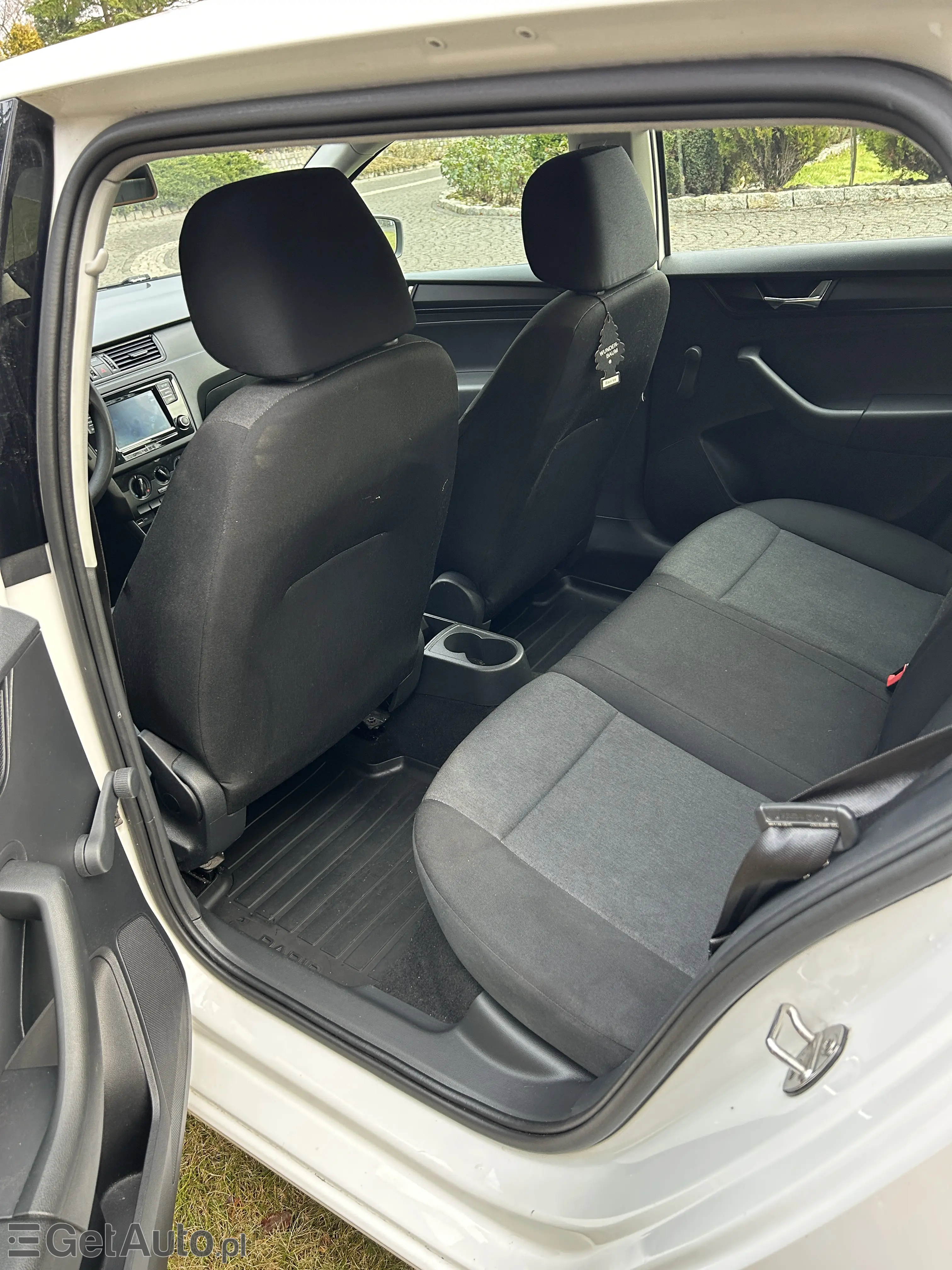 SKODA Rapid Ambition