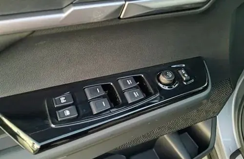 SSANGYONG/KGM Torres 