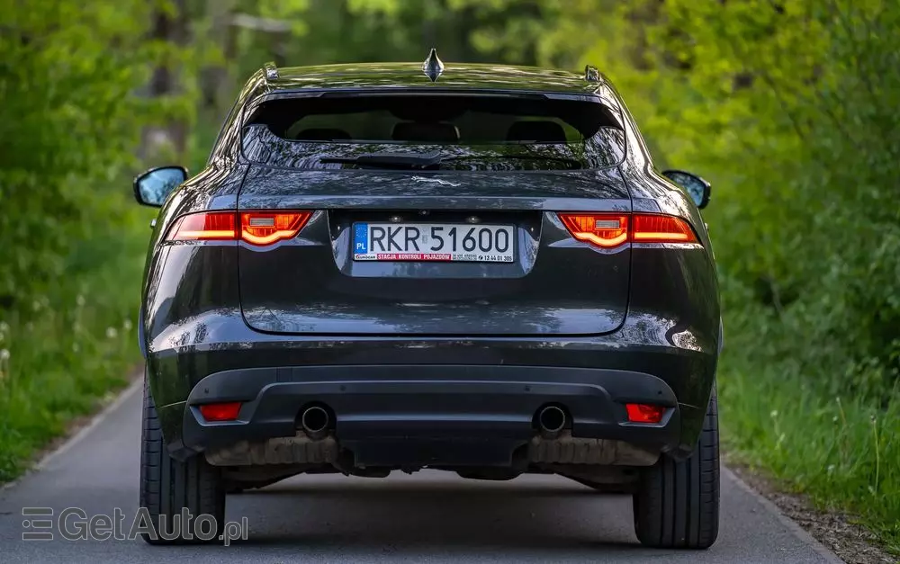 JAGUAR F-Pace 3.0 TDV6 AWD 300 Sport