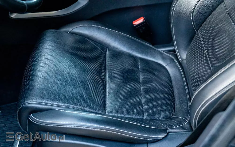 JAGUAR F-Pace 3.0 TDV6 AWD 300 Sport