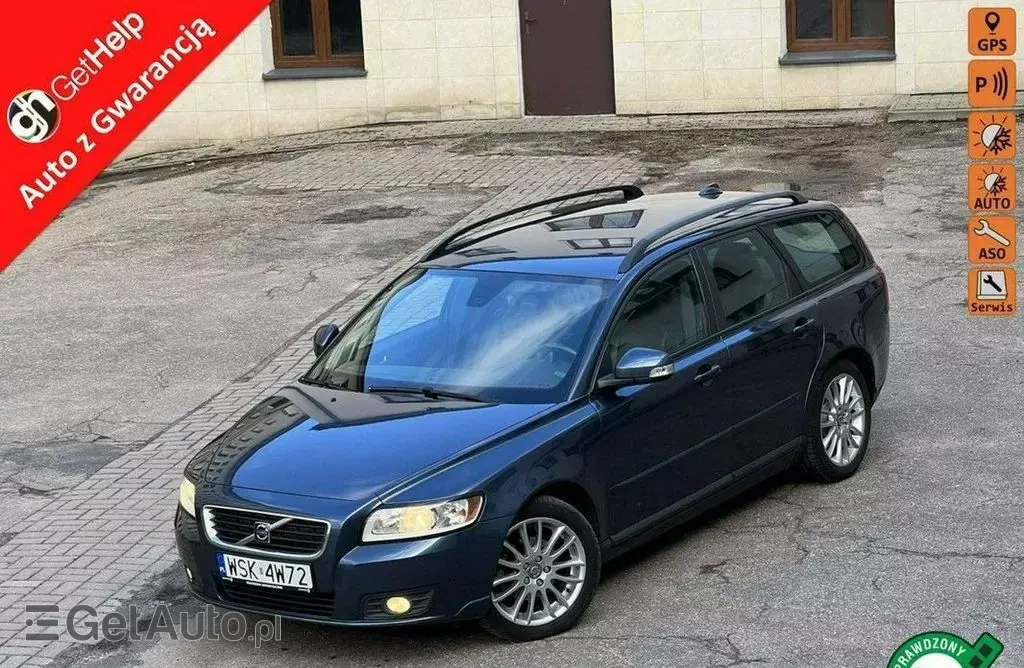 VOLVO V50 