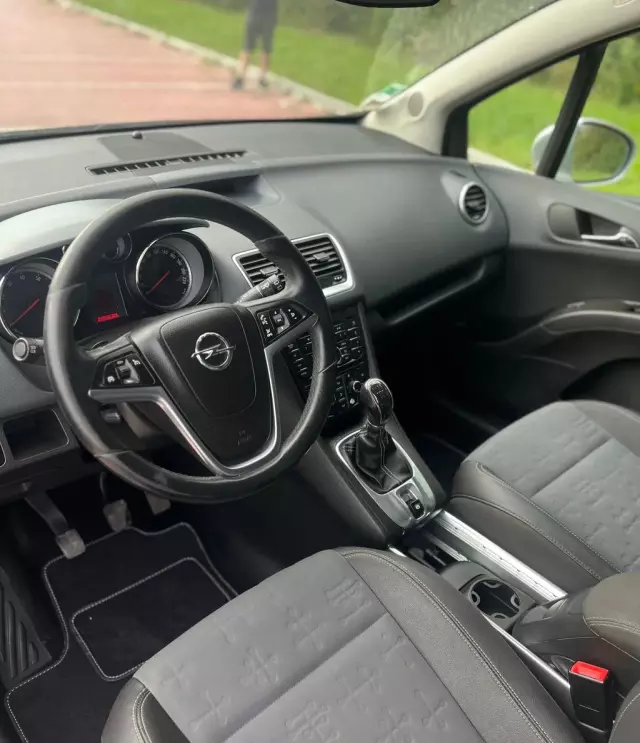 OPEL Meriva 