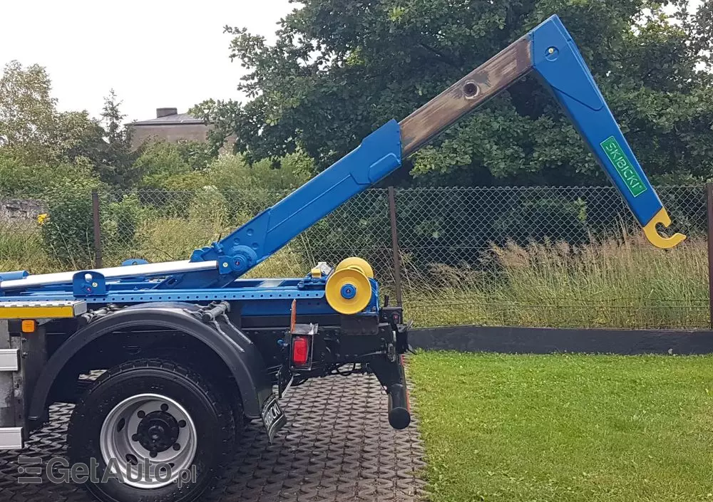 MAN TGL 12.220 HAKOWIEC SKIBICKI 4x2 KLIMA HAKOWIEC DO KONTENERÓW MANUAL 12T POD KONTENERY 