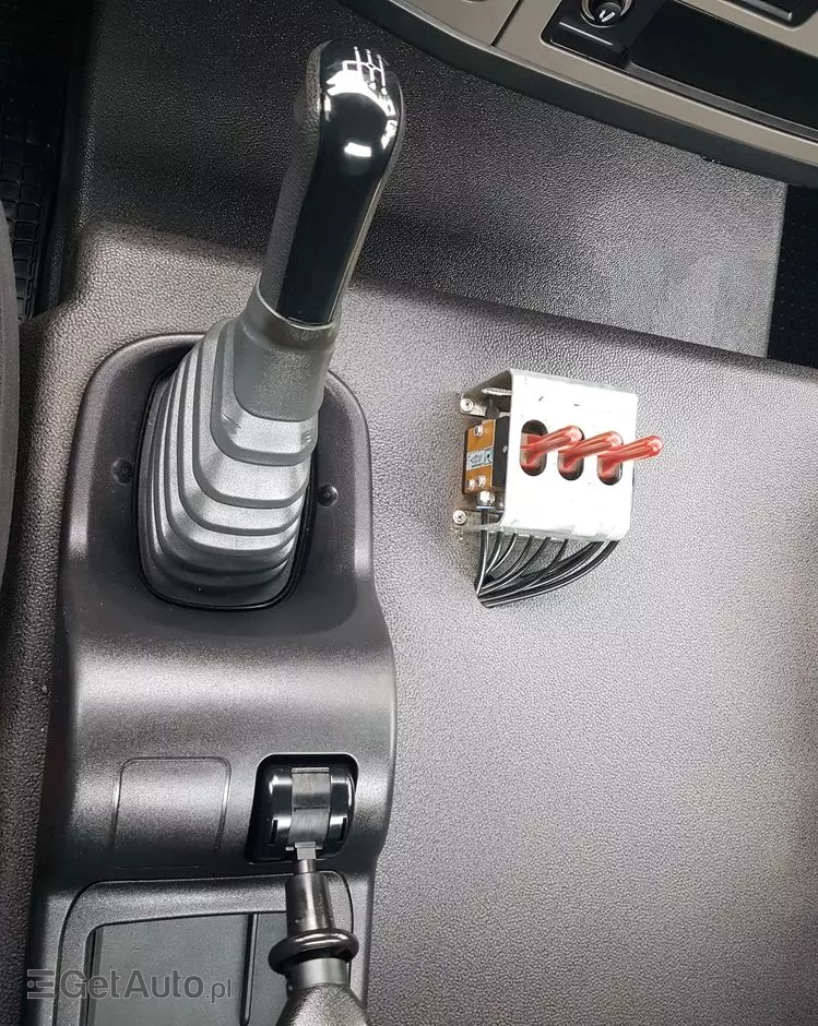 MAN TGL 12.220 HAKOWIEC SKIBICKI 4x2 KLIMA HAKOWIEC DO KONTENERÓW MANUAL 12T POD KONTENERY 