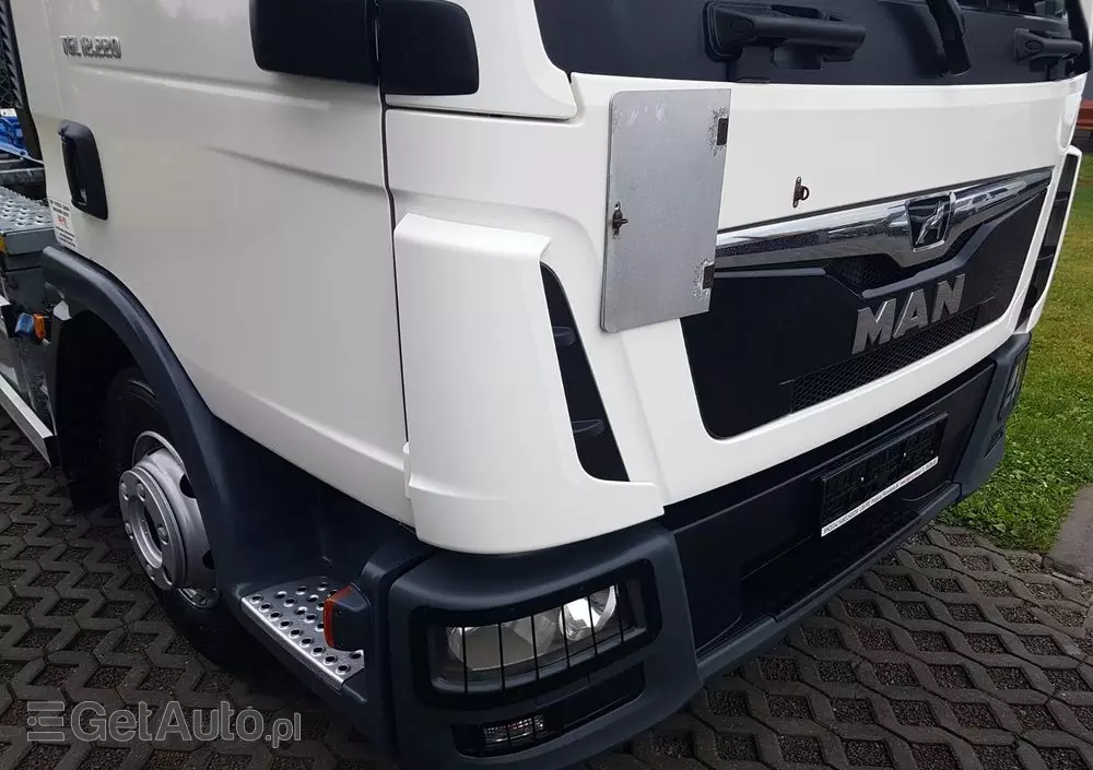 MAN TGL 12.220 HAKOWIEC SKIBICKI 4x2 KLIMA HAKOWIEC DO KONTENERÓW MANUAL 12T POD KONTENERY 