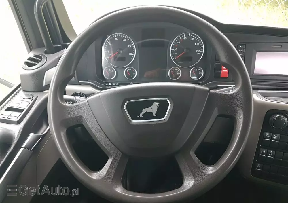 MAN TGL 12.220 HAKOWIEC SKIBICKI 4x2 KLIMA HAKOWIEC DO KONTENERÓW MANUAL 12T POD KONTENERY 