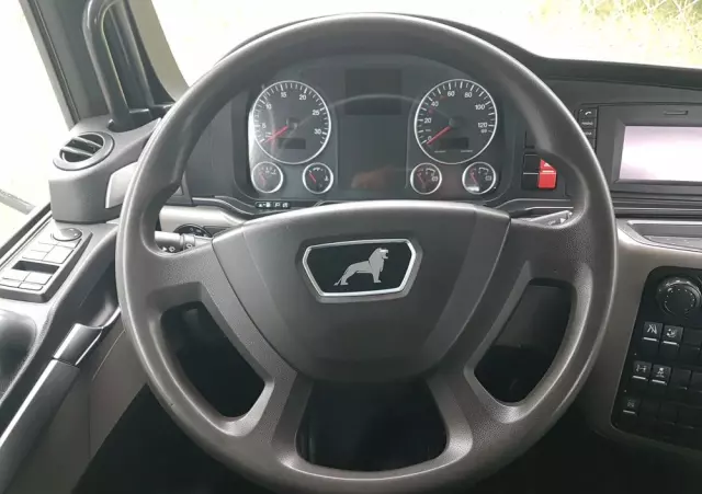 MAN TGL 12.220 HAKOWIEC SKIBICKI 4x2 KLIMA HAKOWIEC DO KONTENERÓW MANUAL 12T POD KONTENERY 