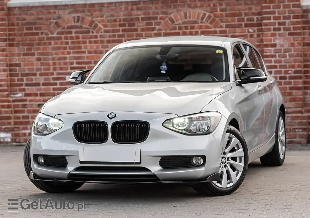 BMW Seria 1 116i Sport Line