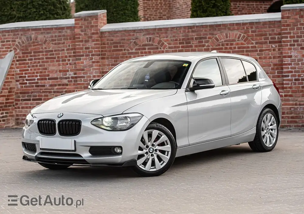 BMW Seria 1 116i Sport Line