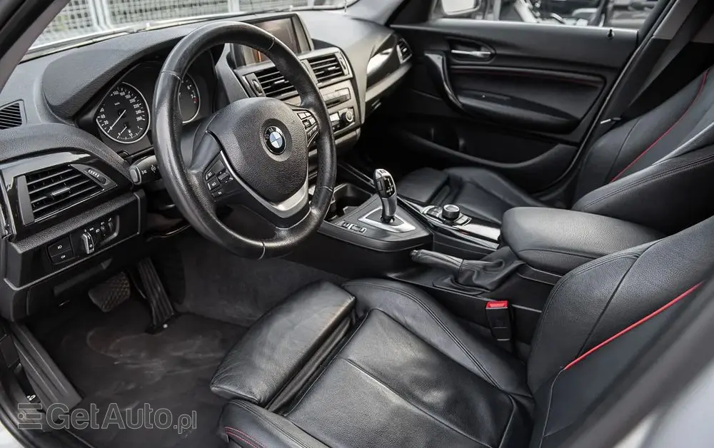 BMW Seria 1 116i Sport Line