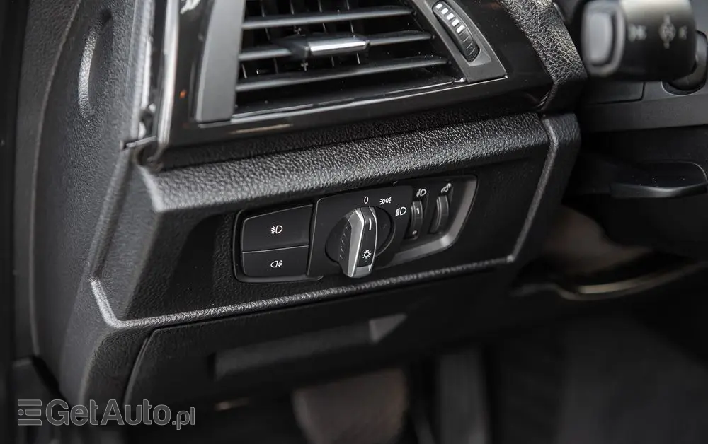 BMW Seria 1 116i Sport Line