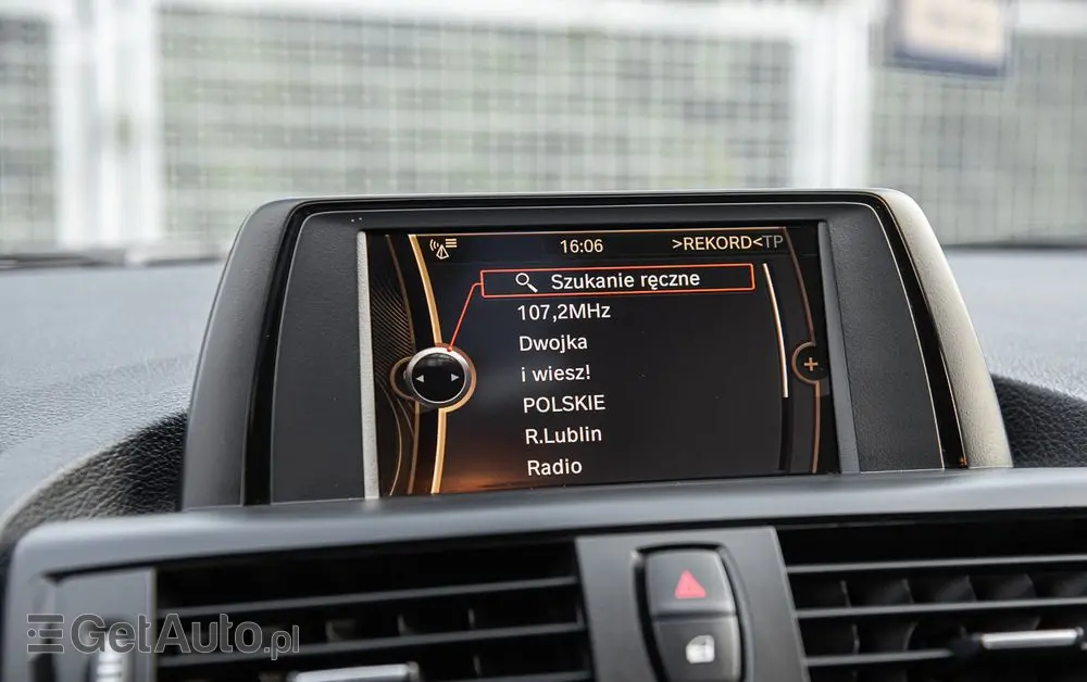 BMW Seria 1 116i Sport Line