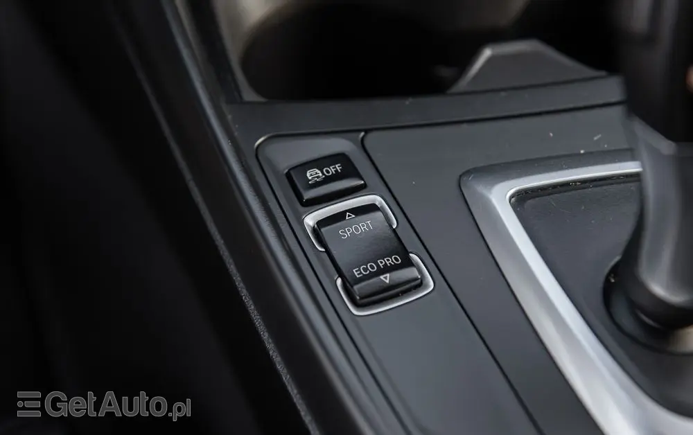 BMW Seria 1 116i Sport Line