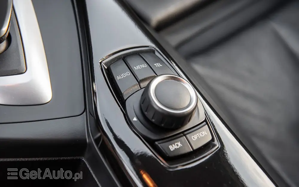 BMW Seria 1 116i Sport Line