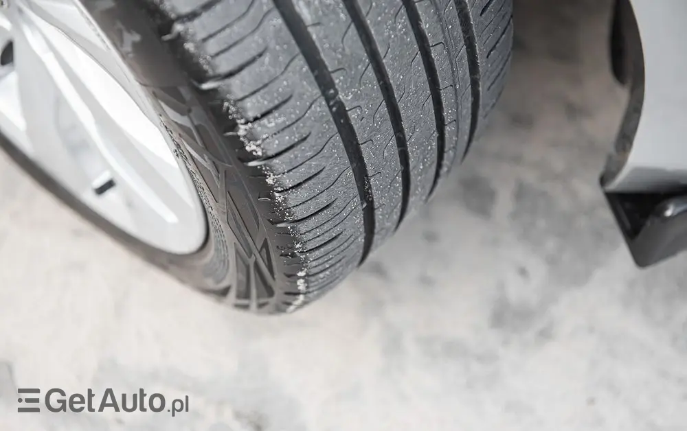 BMW Seria 1 116i Sport Line