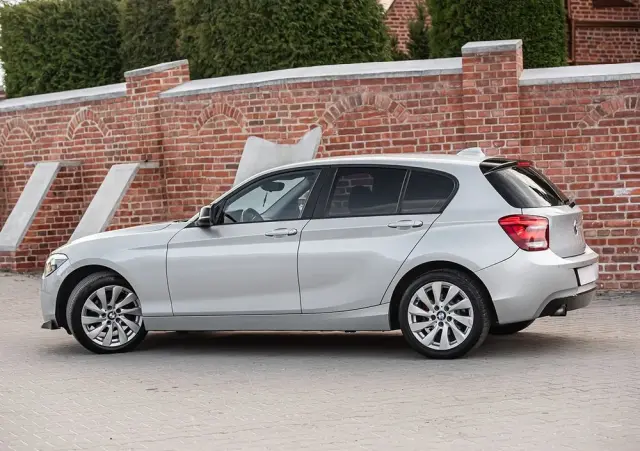 BMW Seria 1 116i Sport Line