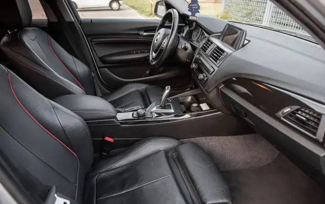 BMW Seria 1 116i Sport Line