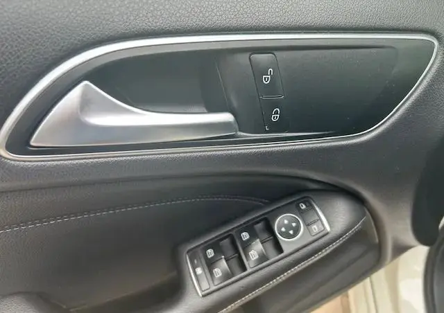 MERCEDES-BENZ Klasa B 180 (CDI) d 7G-DCT Style