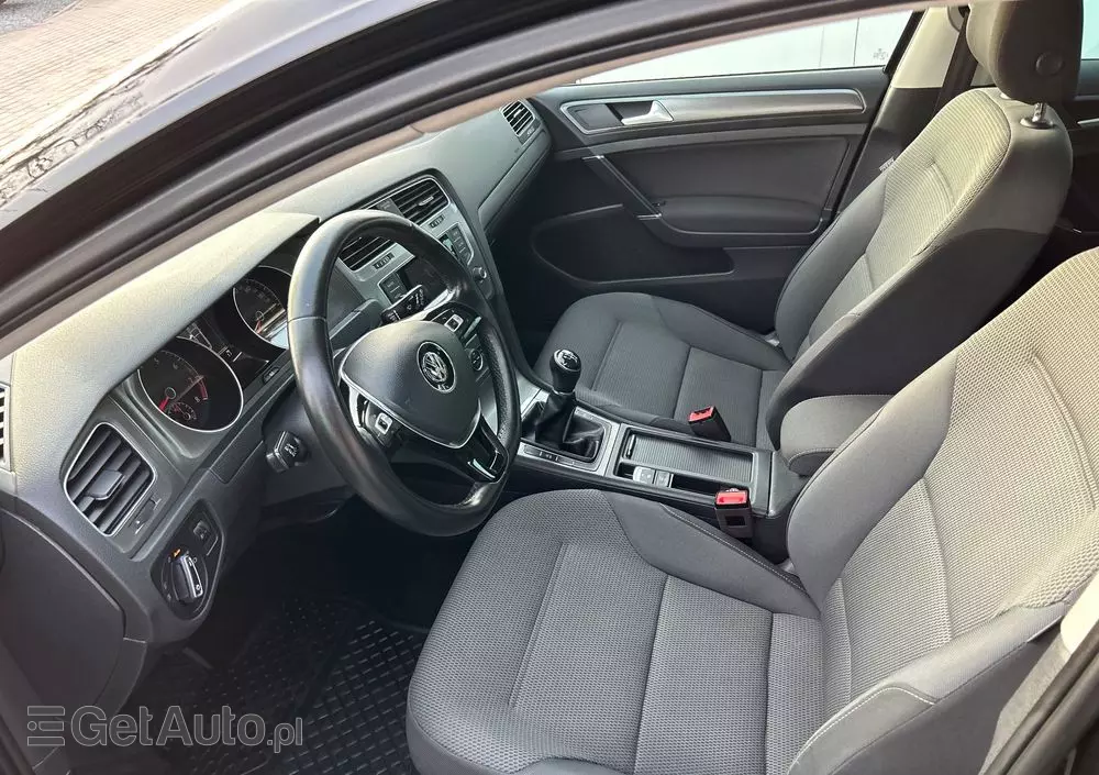 VOLKSWAGEN Golf 1.2 TSI BlueMotion Technology Comfortline