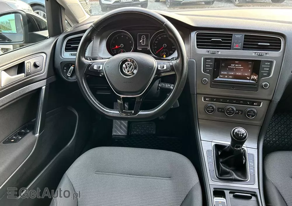 VOLKSWAGEN Golf 1.2 TSI BlueMotion Technology Comfortline