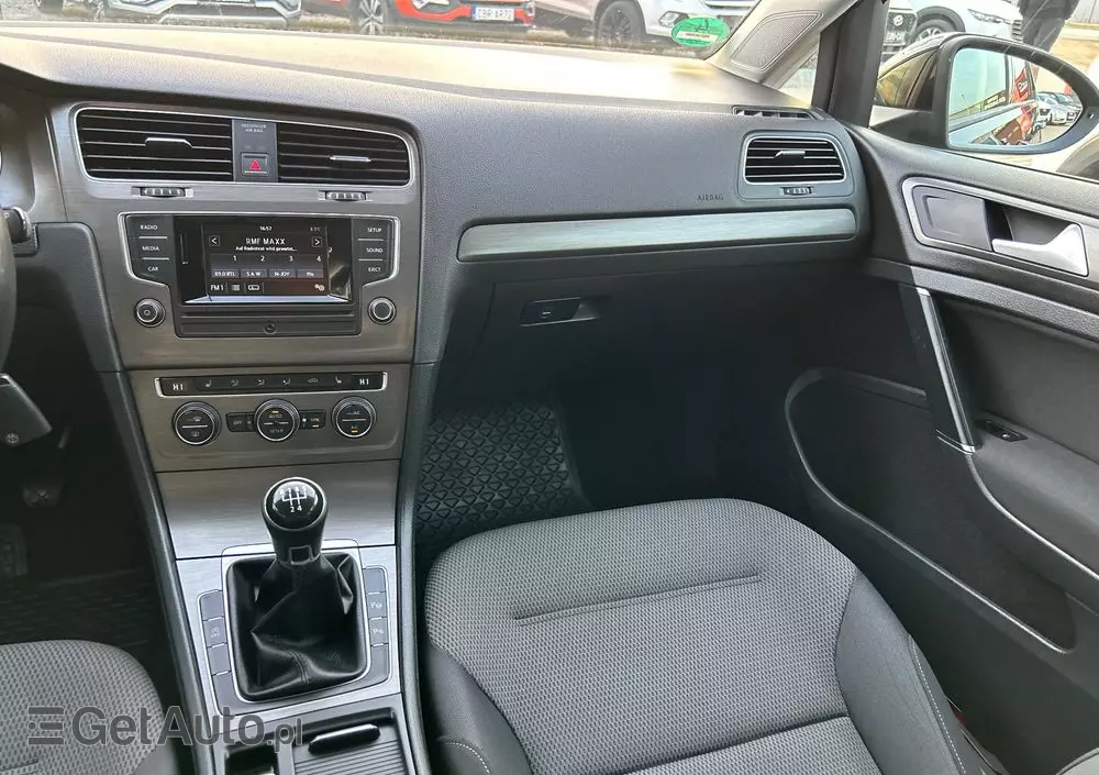 VOLKSWAGEN Golf 1.2 TSI BlueMotion Technology Comfortline