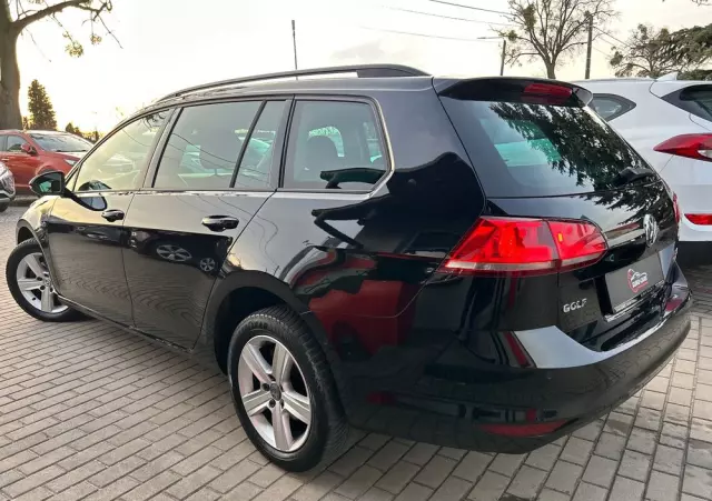 VOLKSWAGEN Golf 1.2 TSI BlueMotion Technology Comfortline