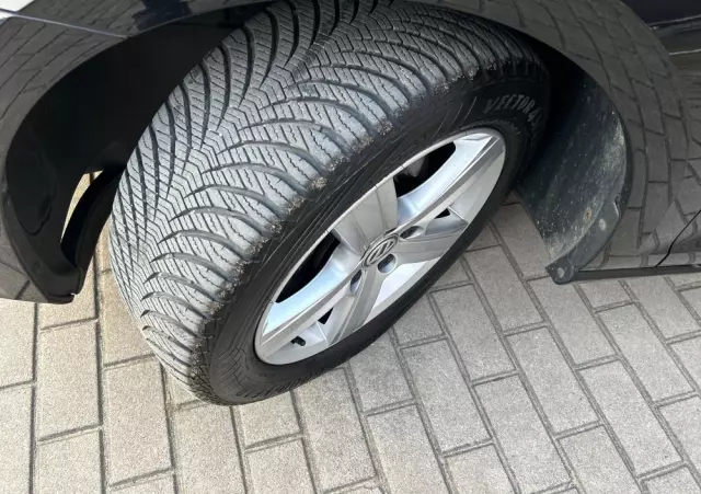 VOLKSWAGEN Golf 1.2 TSI BlueMotion Technology Comfortline