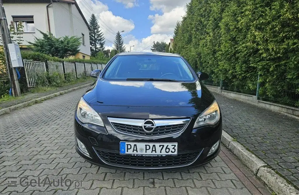 OPEL Astra 