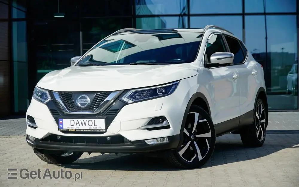 NISSAN Qashqai 1.2 DIG-T Tekna+