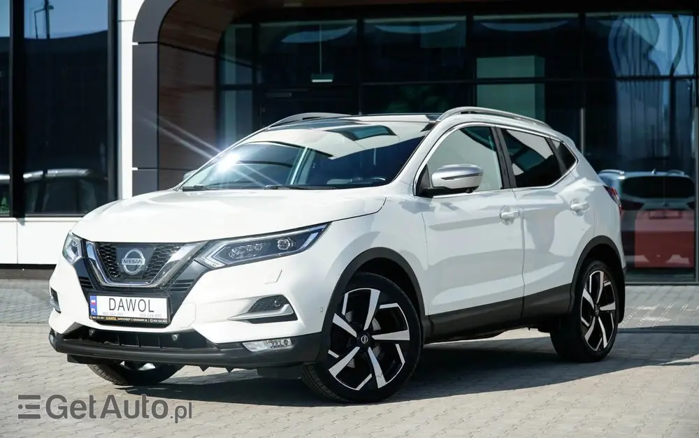 NISSAN Qashqai 1.2 DIG-T Tekna+