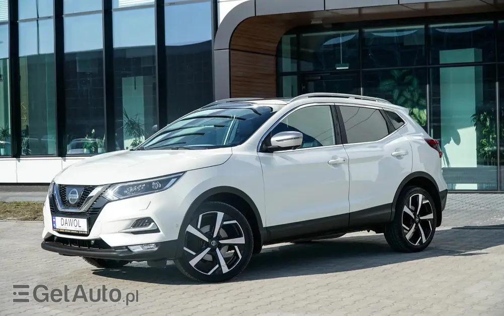 NISSAN Qashqai 1.2 DIG-T Tekna+