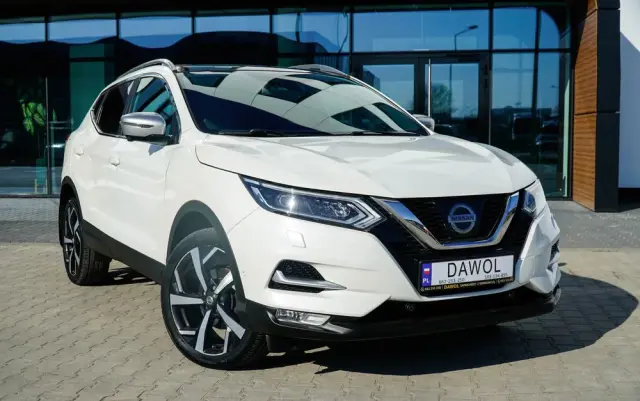 NISSAN Qashqai 1.2 DIG-T Tekna+