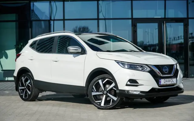 NISSAN Qashqai 1.2 DIG-T Tekna+