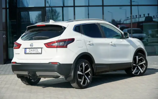 NISSAN Qashqai 1.2 DIG-T Tekna+