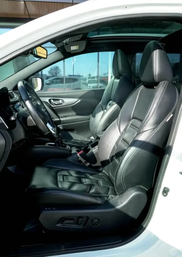 NISSAN Qashqai 1.2 DIG-T Tekna+