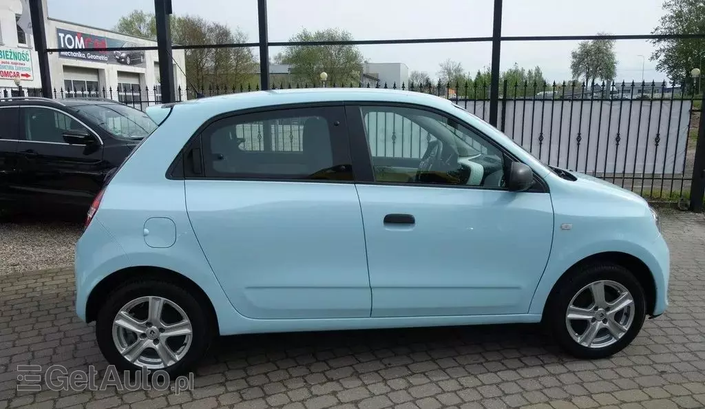 RENAULT Twingo 