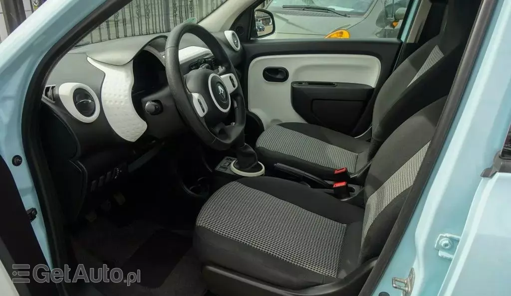 RENAULT Twingo 
