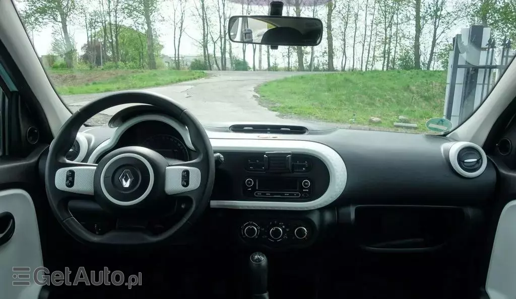 RENAULT Twingo 