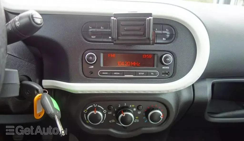 RENAULT Twingo 