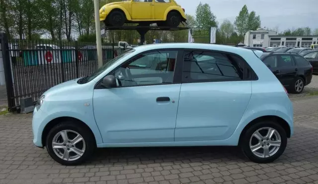 RENAULT Twingo 