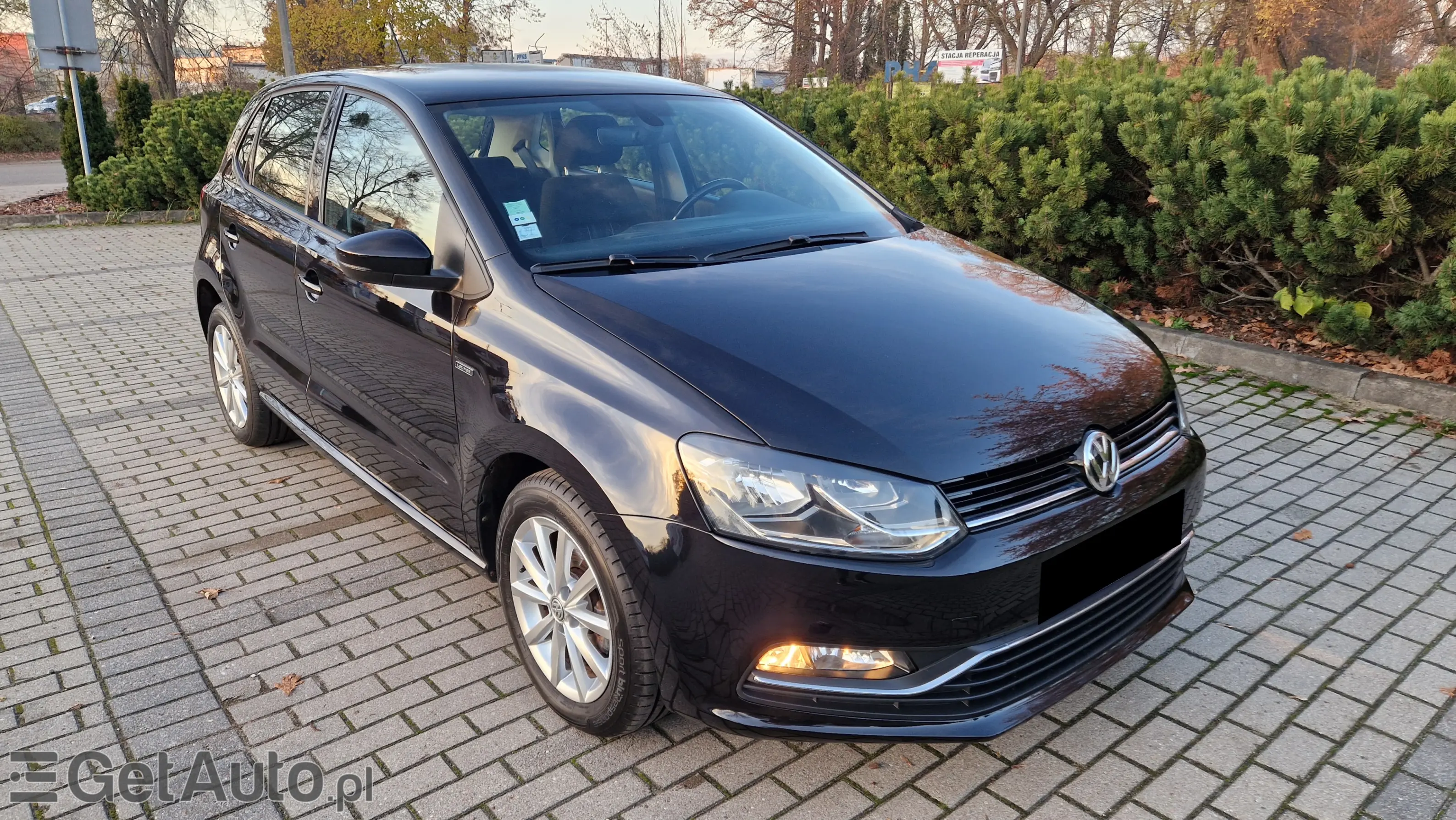 VOLKSWAGEN Polo Highline