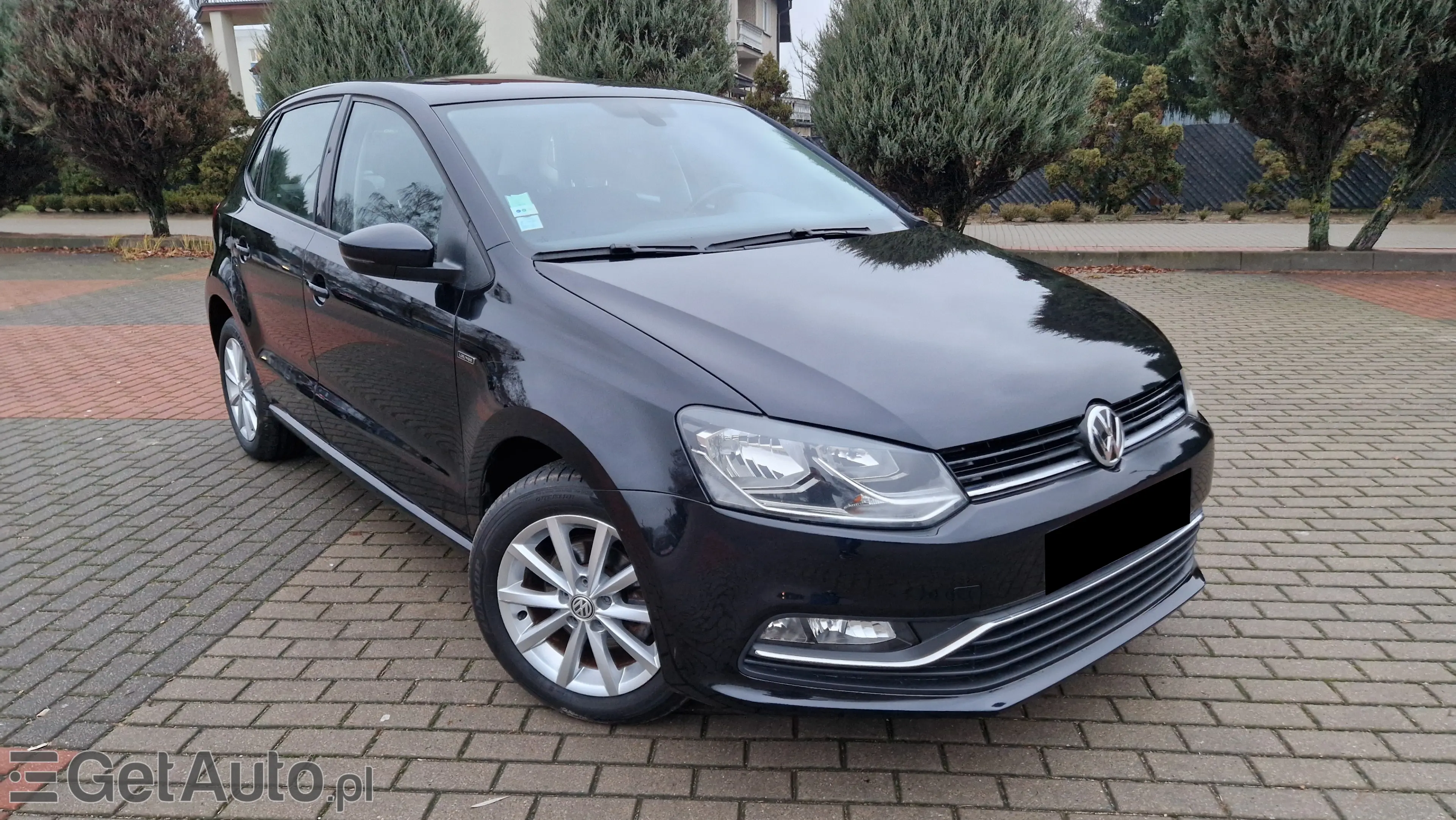 VOLKSWAGEN Polo Highline