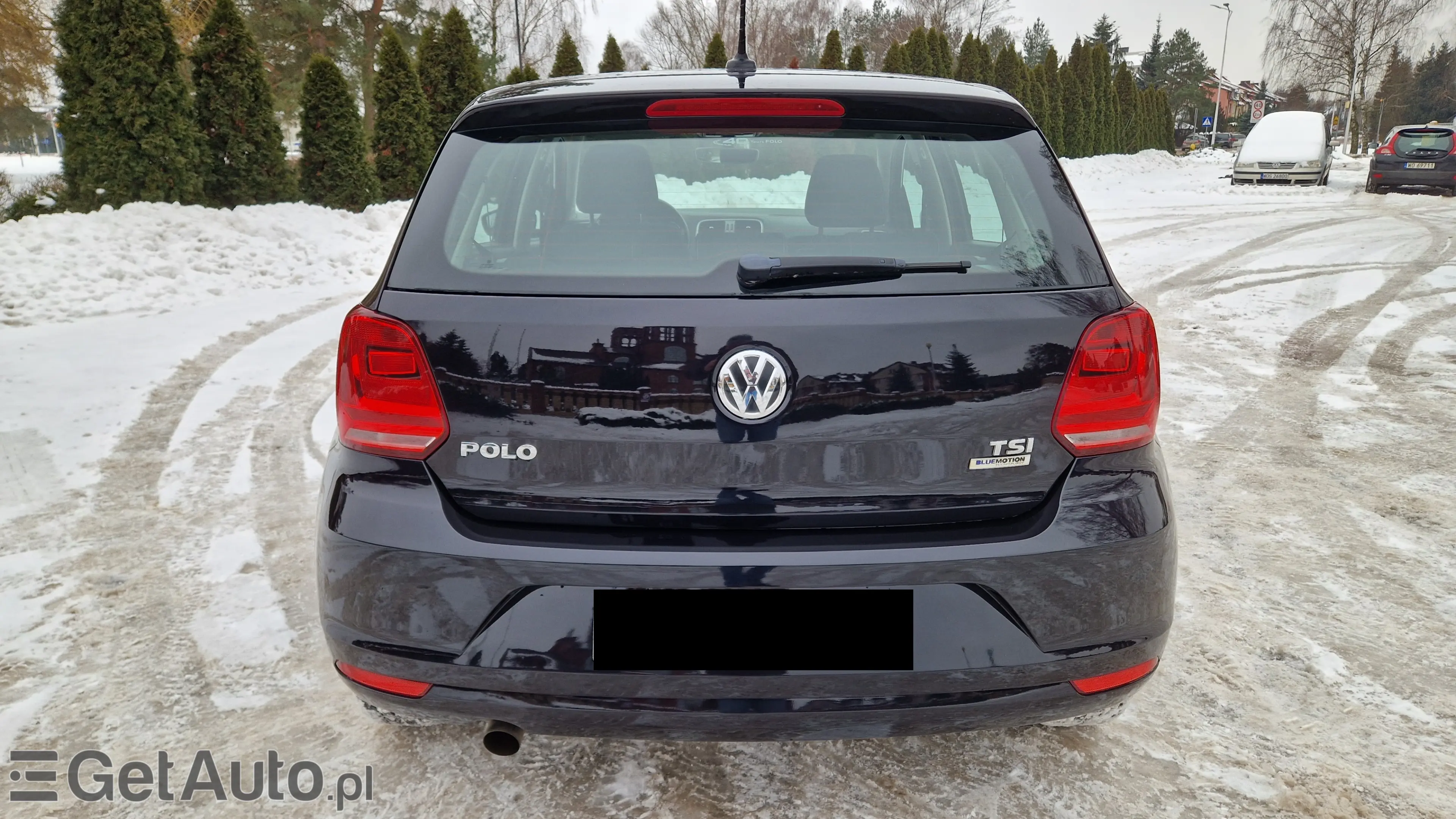 VOLKSWAGEN Polo Highline