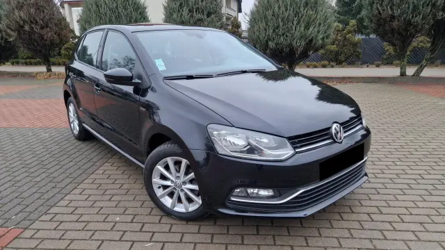VOLKSWAGEN Polo Highline