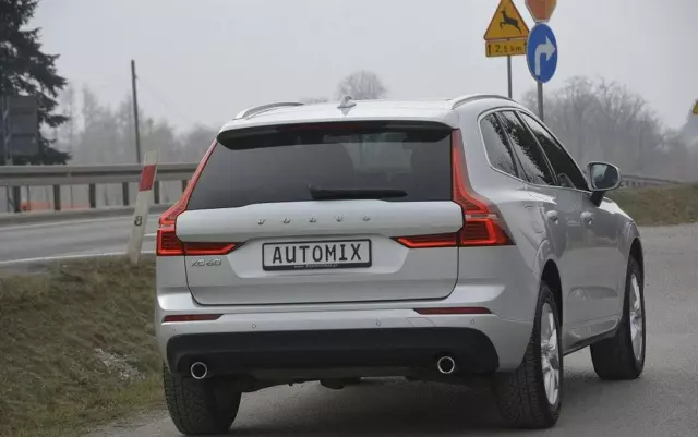 VOLVO XC 60 D4 Geartronic Momentum Pro