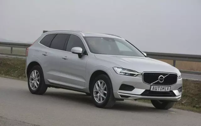 VOLVO XC 60 D4 Geartronic Momentum Pro