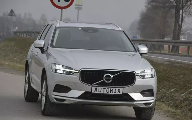 VOLVO XC 60 D4 Geartronic Momentum Pro