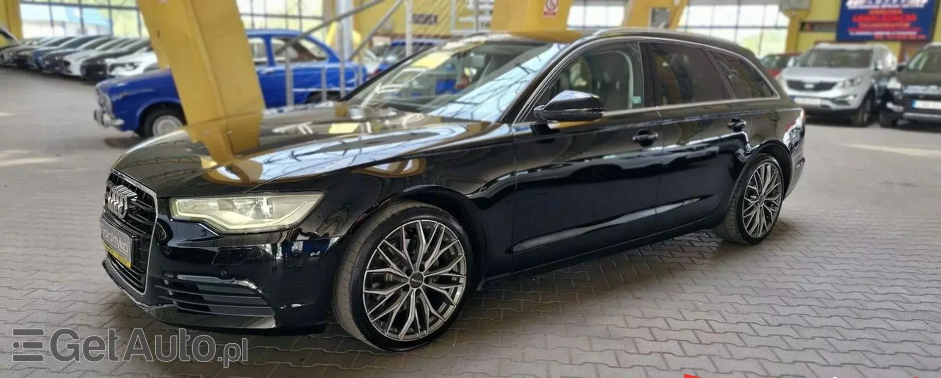 AUDI A6 