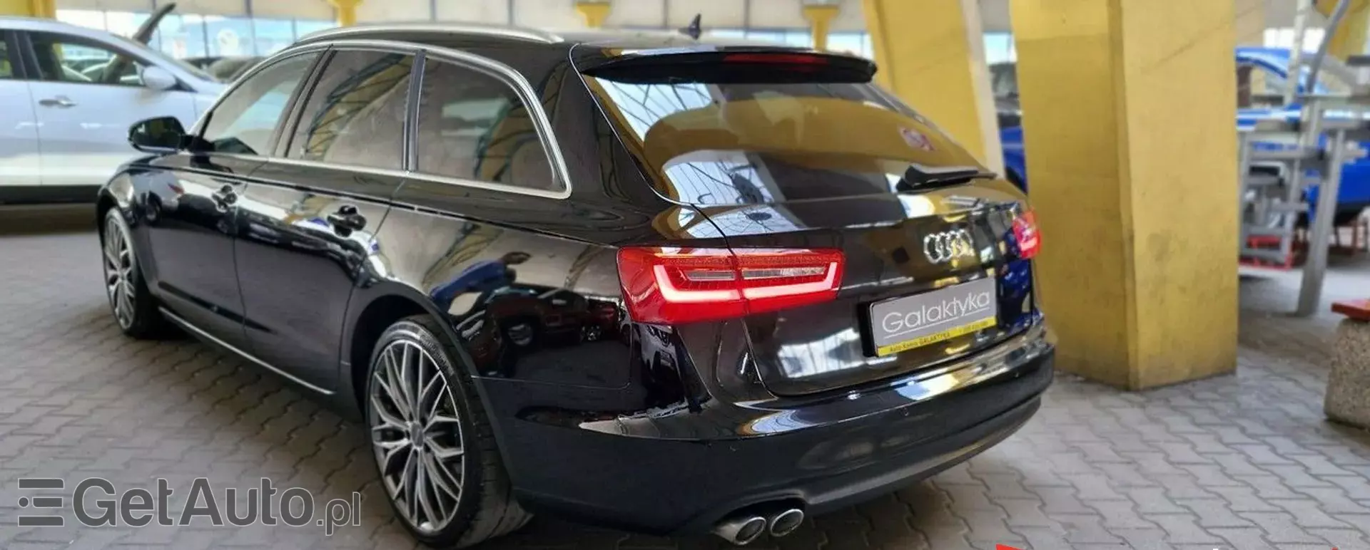 AUDI A6 